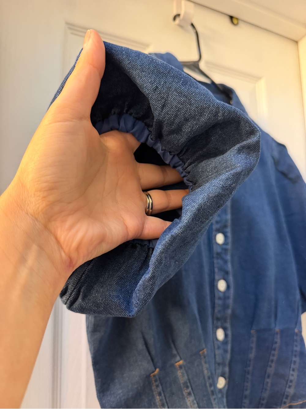 NWT Bagatelle Collection Denim Button-Up Blouse with Puff Sleeves Medium - Picture 5 of 11
